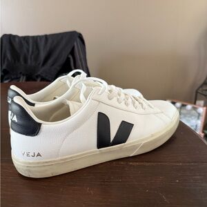 Men’s Veja shoes